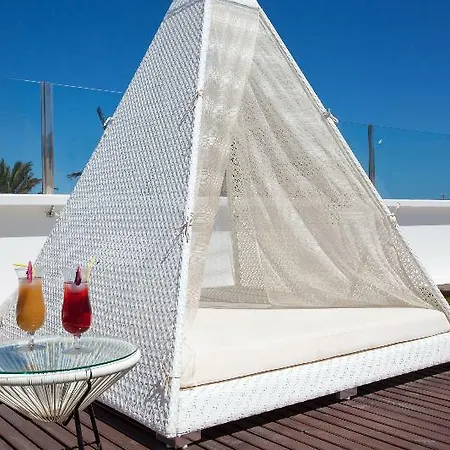 Sunset Apartment *
